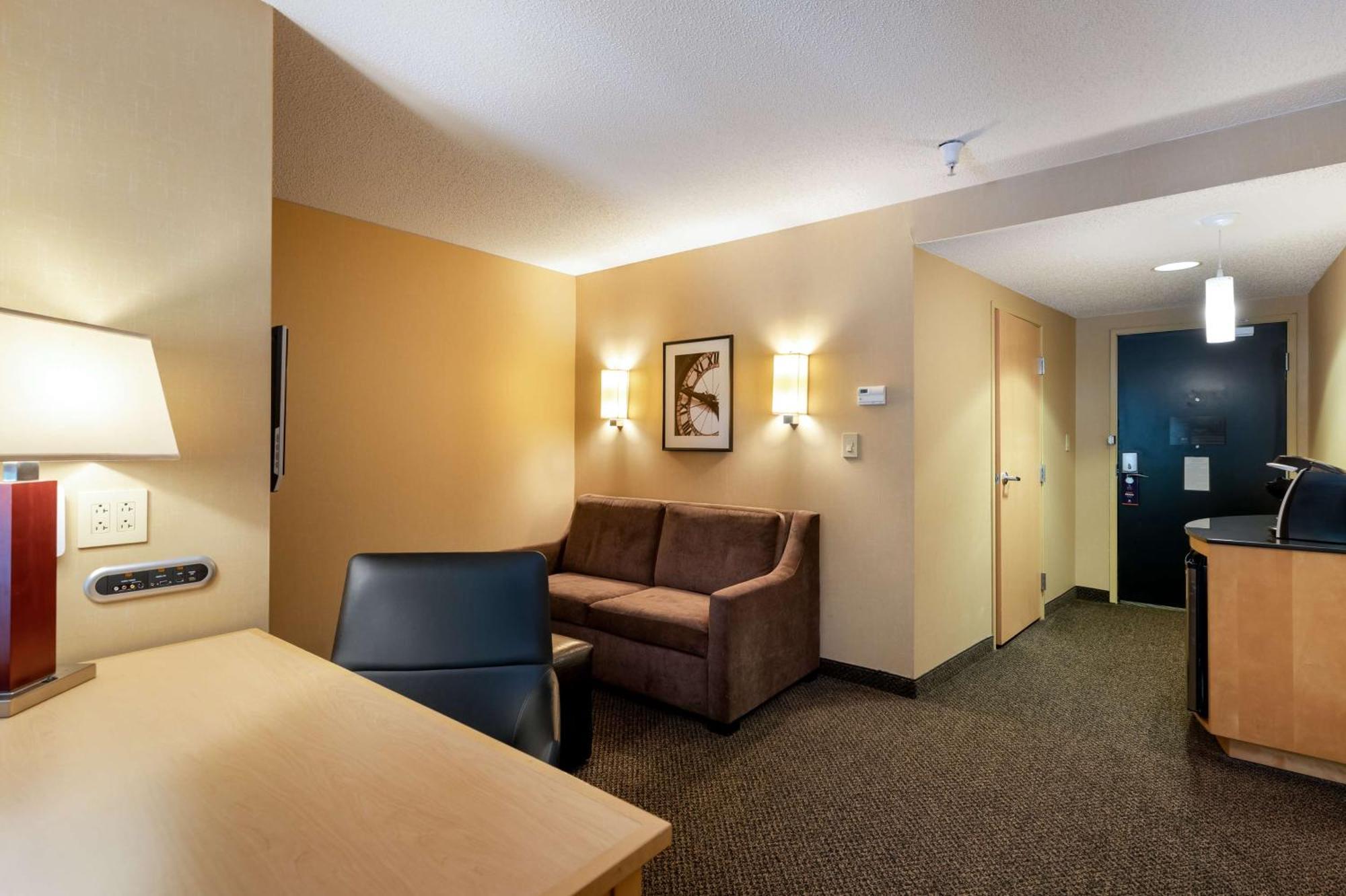 Doubletree By Hilton Hotel Savannah Airport Buitenkant foto