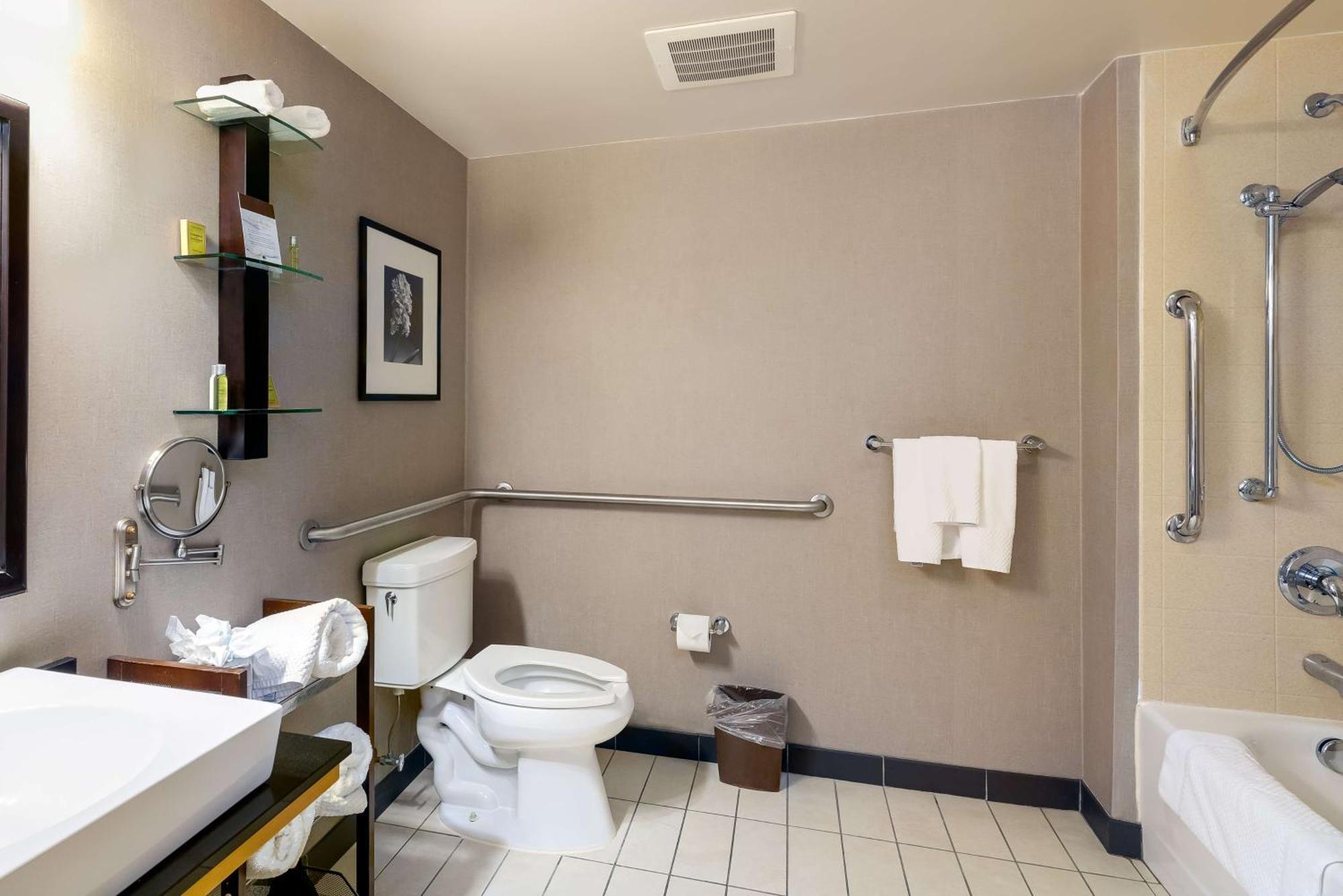 Doubletree By Hilton Hotel Savannah Airport Buitenkant foto