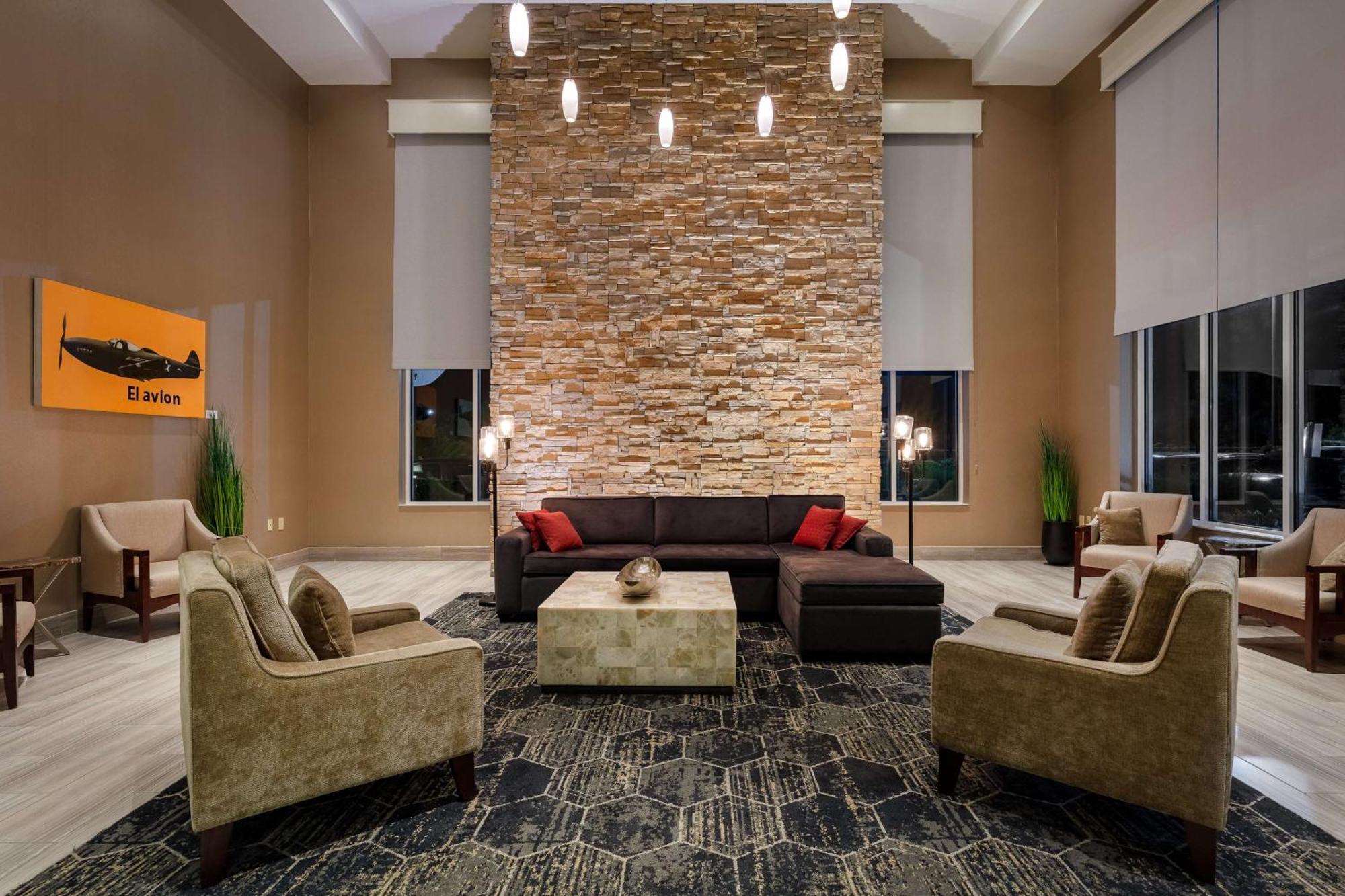Doubletree By Hilton Hotel Savannah Airport Buitenkant foto