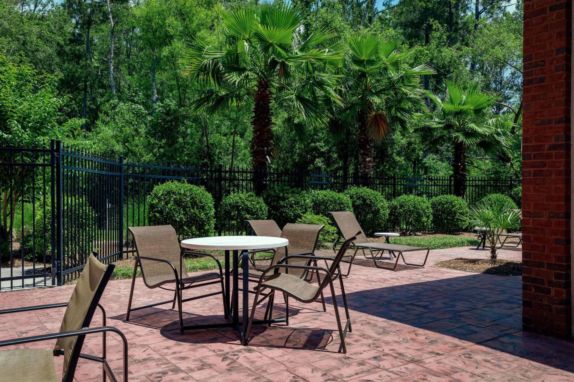 Doubletree By Hilton Hotel Savannah Airport Buitenkant foto